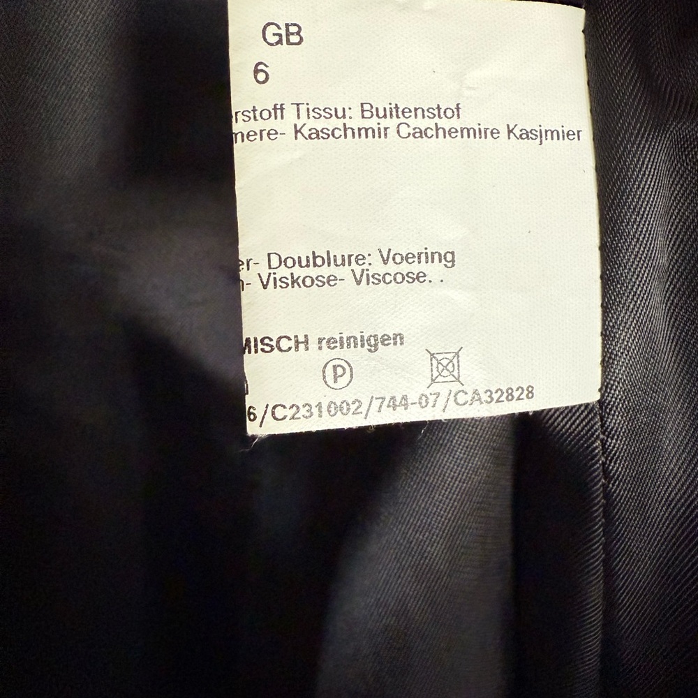 Vintage Cinzia Rocca 100% cashmere coat - Picture 7 of 7